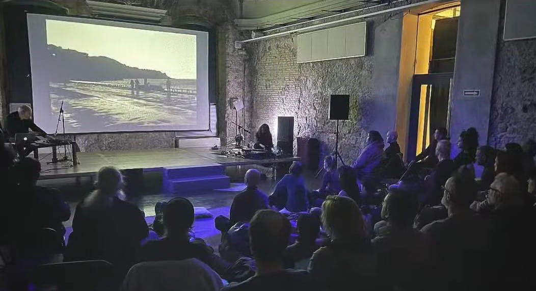 a2254134-d326-4c1b-9da9-3975680cdda4